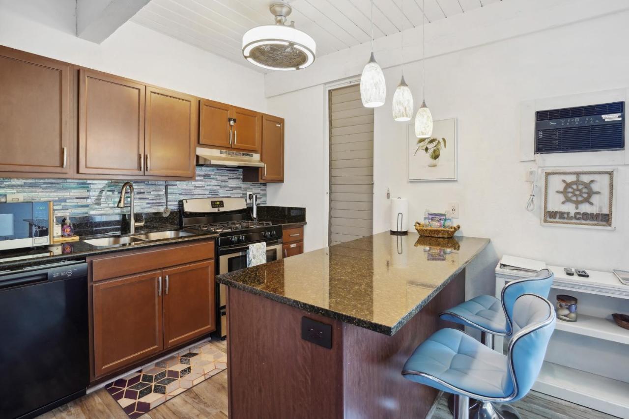 Airy Kailua-Kona Condo Less Than 1 Mi To Beach And Town Dış mekan fotoğraf